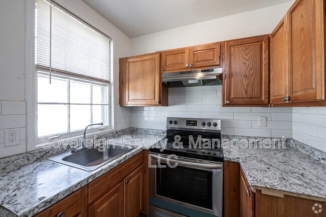 Building Photo - 406 Paines Ave NW Rental