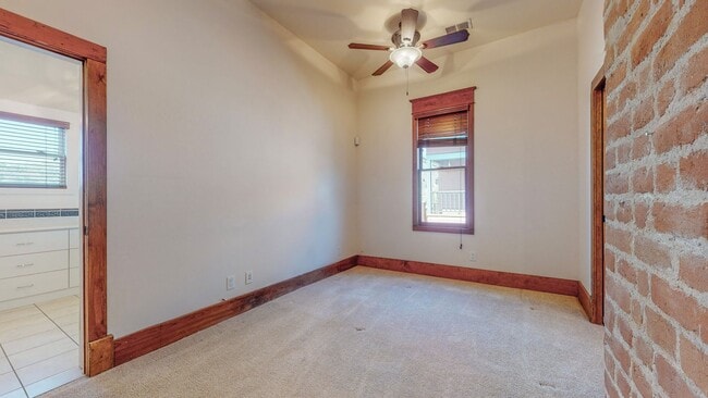 Photo - HISTORIC EDO 2/BD 2/BA CONDO