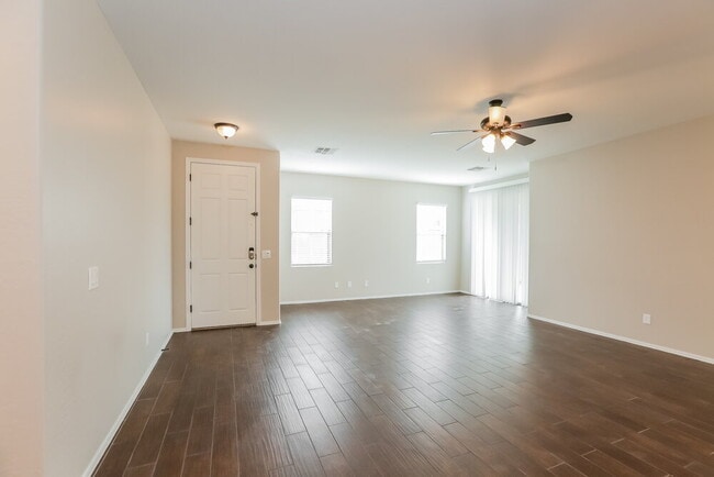 Photo - 21886 S 215th Pl