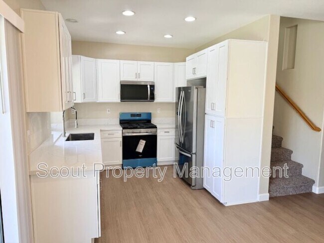 Photo - 43174 Teramo St