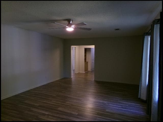 Photo - 701 N Buchanan St
