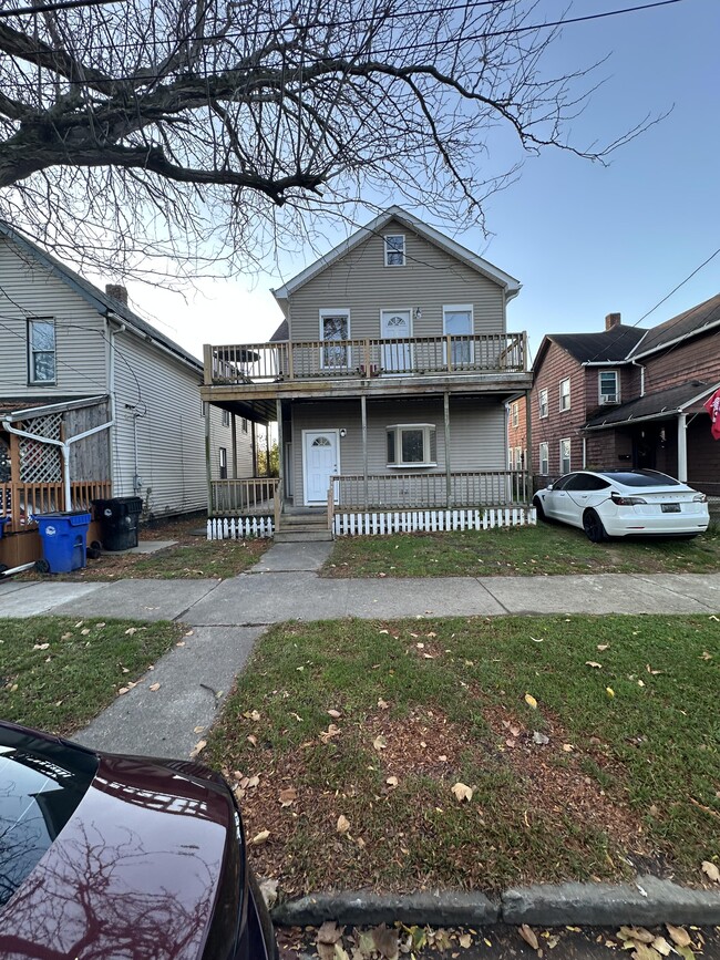 Wrap Around Porch - 4511 Fenwick Ave Apartments Unit Down