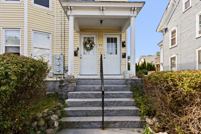 Building Photo - 30 Cutts Ave Unit 2 Rental