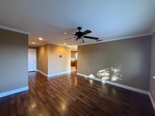 Photo - 91 Decathlon Cir