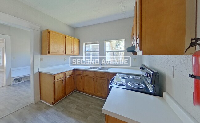 Photo - 4121 Court S