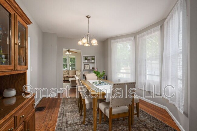 Photo - 7221 South St