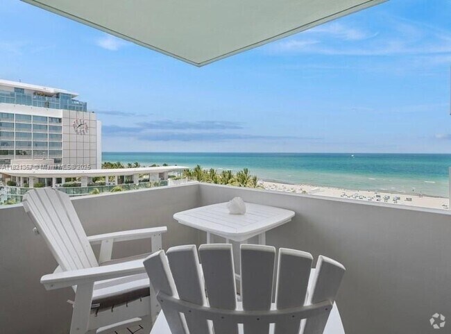 Building Photo - 2899 Collins Ave Unit 1025 Rental