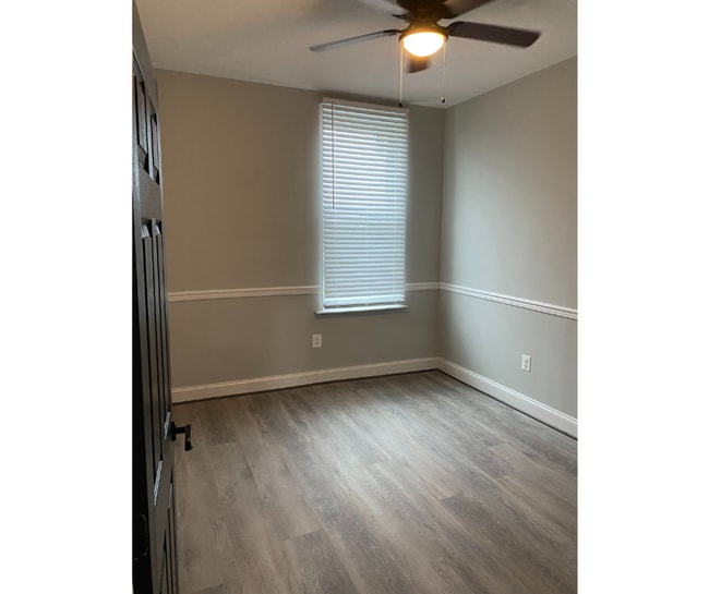 Photo - 837 N Fulton Ave Unit 1C