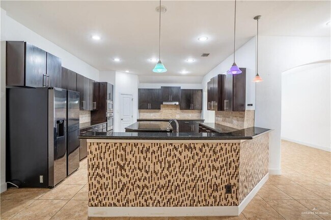 Photo - 36 Santa Inez St