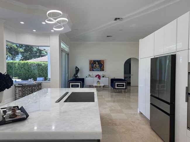 Photo - 2534 Golf View Dr