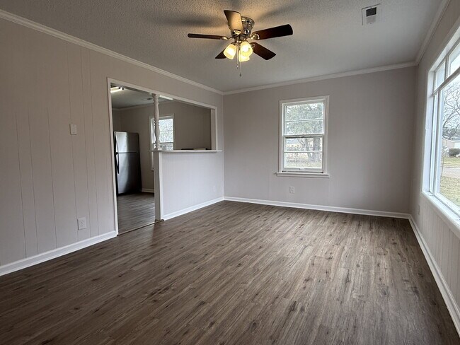 Photo - Section 8 Welcome!!! "Charming 4-Bedroom Home in Huntsville's Heart - 1,419 Sq. Ft. of Comfort!"