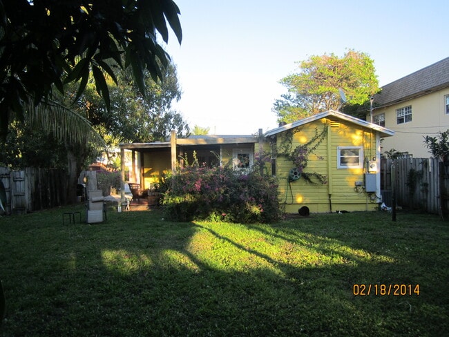 Photo - 218 SE 1st Ave