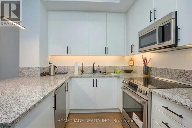 Photo - 40 Lunar Cres