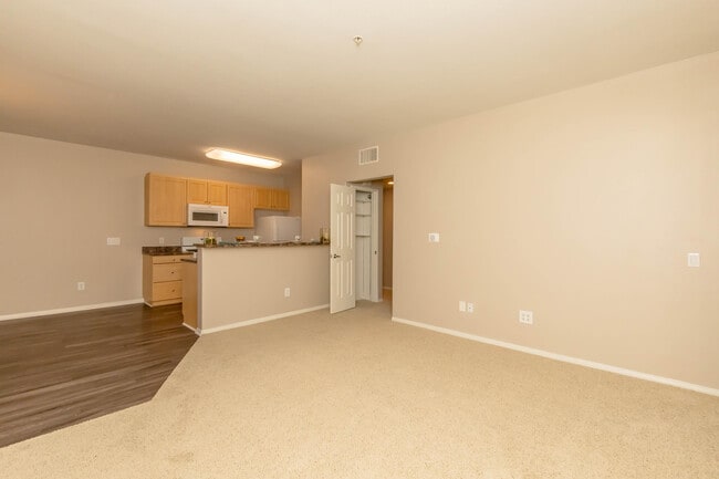 Photo - Laurel Vista Apartment Homes