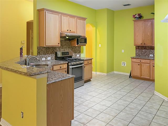 Photo - 402 Calvary Dr