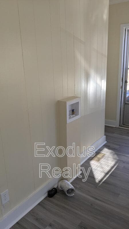 Photo - 222 Tempting Church Rd