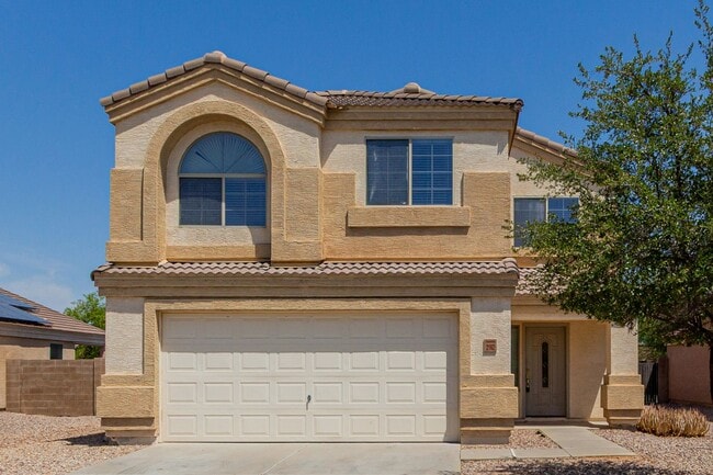 Building Photo - Welcome Home to Mission Valley!