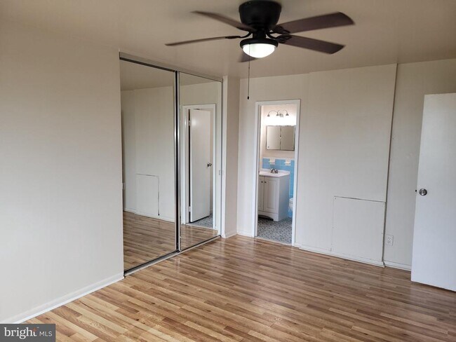 3450 Toledo Terrace Unit 517