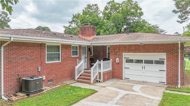 Photo - 20 Atkins Ln