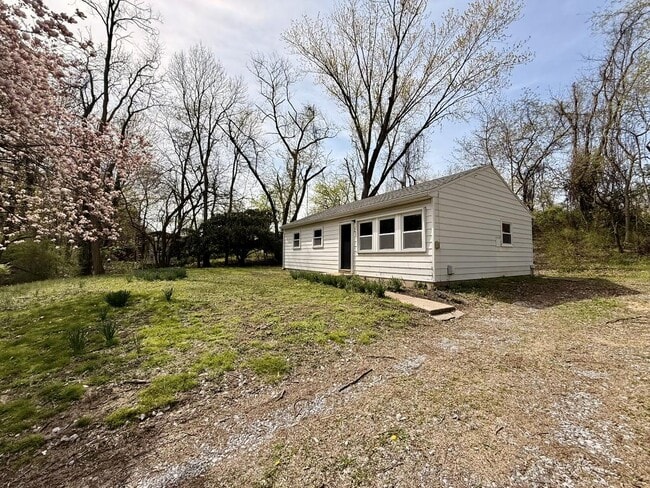 Photo - 271 Sawmill Rd