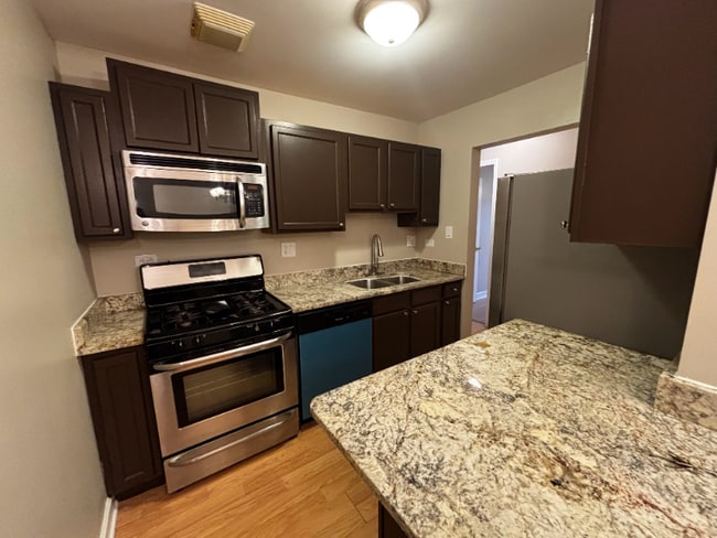 Photo - 931 Jonathan Ct Unidad 107