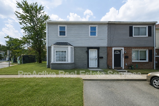 Photo - 600 Harbour N Dr