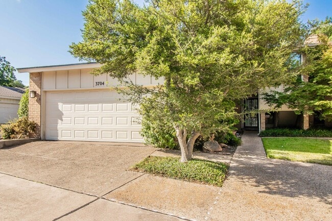 Photo - Amazing Townhome