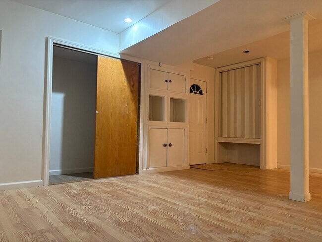 Photo - 110 Sunnyside Ave Unit 1