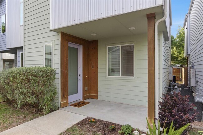 Photo - 801 N Bluff Dr Unit 59