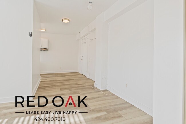 Photo - 744 1/2 Beacon Avenue-103 Unit 103