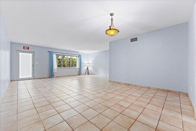 Photo - 1145 101 Street #1, Bay Harbor Islands, FL 33154 - 1525