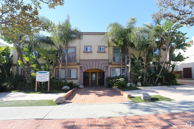 Building Photo - cla372