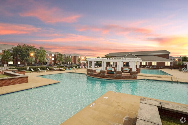 Pool - Valera East Rental