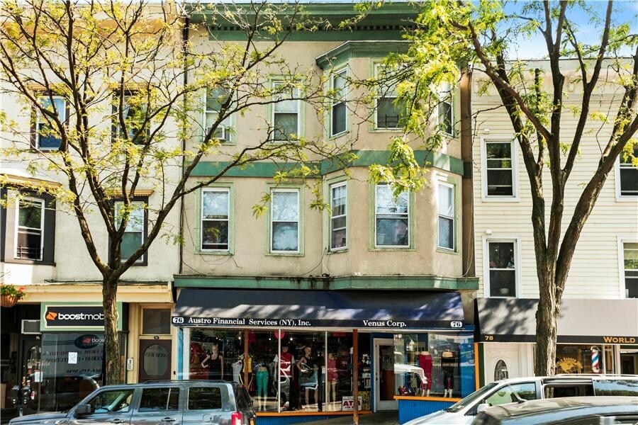 Photo - 76 Beekman Ave