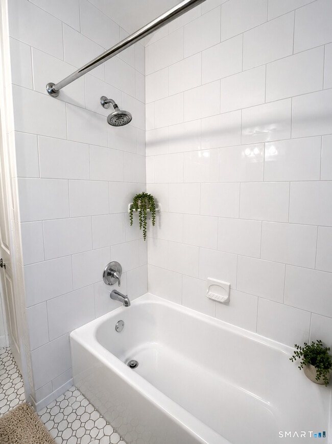 Photo - 146 Union St