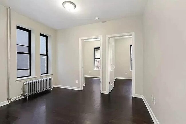 200 E 66th St Unit 01-27