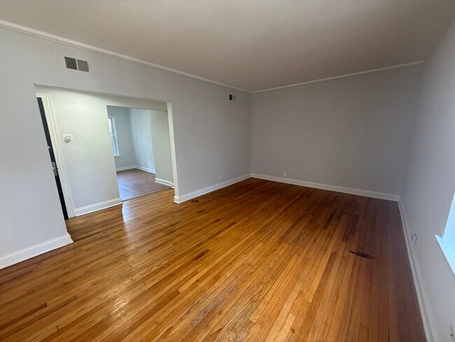 Photo - 7346 N Damen Ave Unit 2