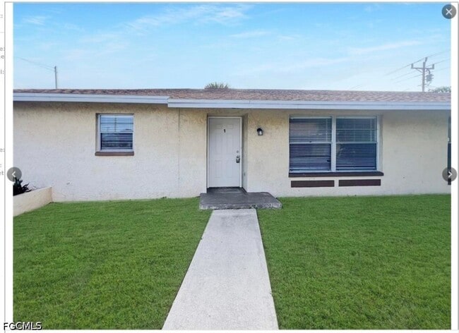 Building Photo - 328 Cape Coral Pkwy W