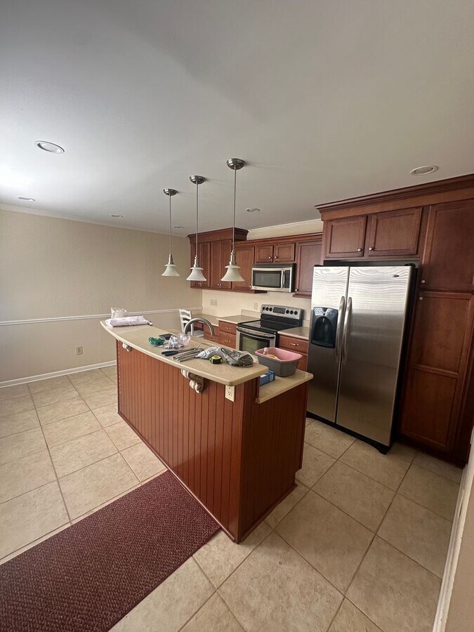 2BD/1.5BA Townhouse located on the Germant... Townhome Rental in