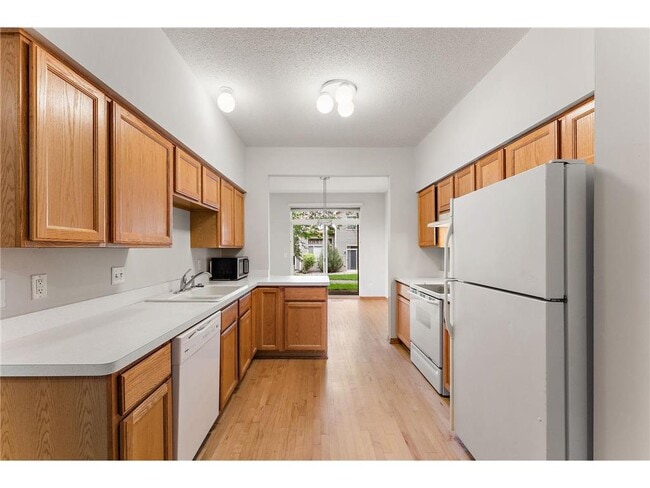 4179 Running Brook Rd