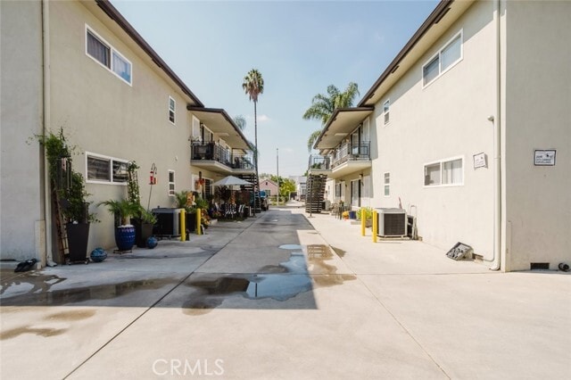 3131 Perlita Ave