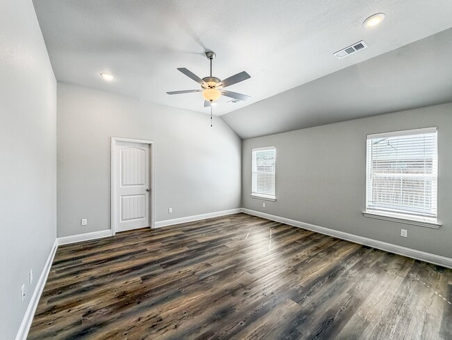 Photo - 2800 Orchid Dr