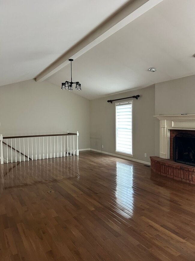 Photo - Beautiful Lake Home