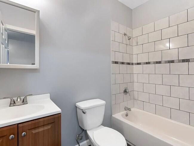 Photo - Renovated 3-BRM 2 -Bath Unit 3 nestled in the heart of Newark, NJ.