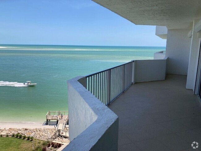 Building Photo - Gulf views from this Cozy 2 Bedroom Condo-...