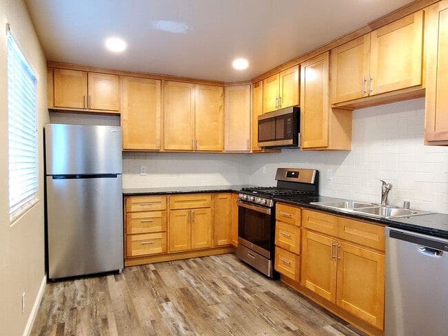 Photo - 2217 Bonifacio St Unit 2217 Bonifacio St