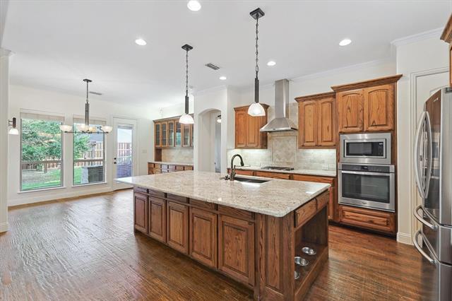 Photo - 1560 Karen Dr