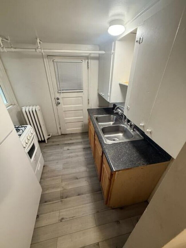 Photo - 4924 Davenport St Unidad 4924 Davenport St  #5