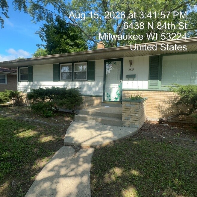 6438 N 84th St