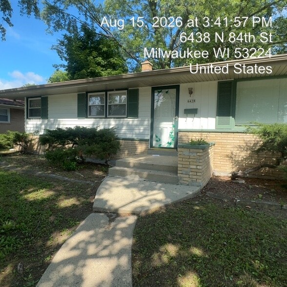 6438 N 84th St